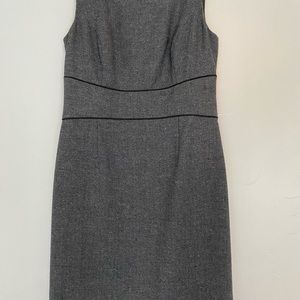 Perfect summer dress for work